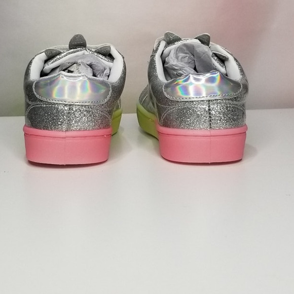 Big Girls Light Up Ombre Unicorn Sneakers Size 2 Silver Brand New - Picture 5 of 10